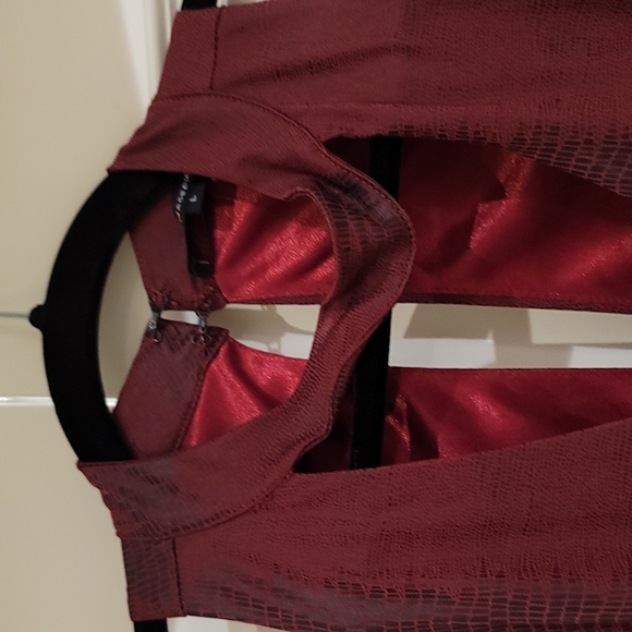 Olivaceous Red Snake Print Dress - Picture 2 of 7